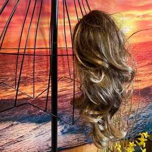 Blonde hair extension clip on ponytail wavy style